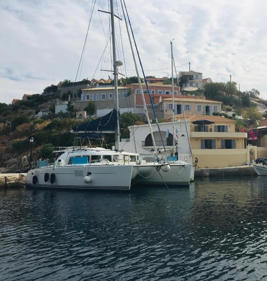 Вилла The Cove Assos Асос Экстерьер фото